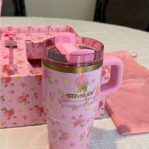 NWT Stanley Love Shack Fancy Ibiza Sunset Quencher H2.0 Tumbler 20 oz Flowstate